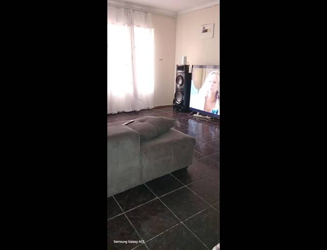 2 BEDROOM FREEHOLD FOR SALE IN DAVEYTON